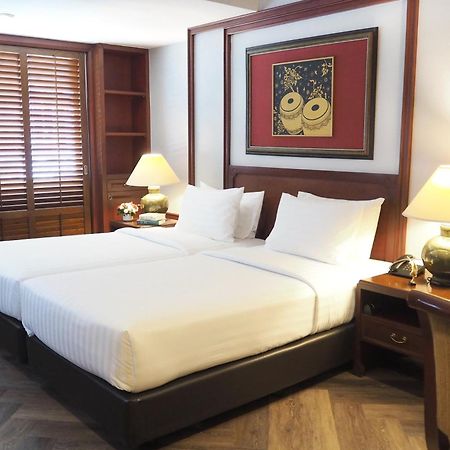 Centre Point Sukhumvit Thong-Lo Hotel Банкок Екстериор снимка