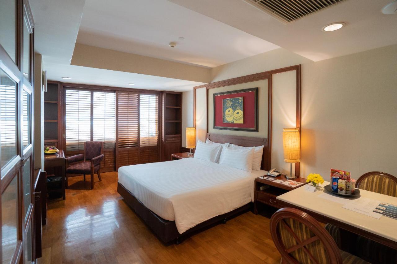 Centre Point Sukhumvit Thong-Lo Hotel Банкок Екстериор снимка