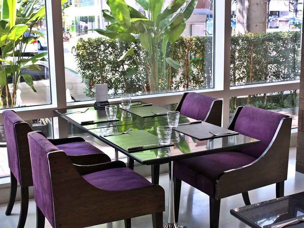 Centre Point Sukhumvit Thong-Lo Hotel Банкок Екстериор снимка