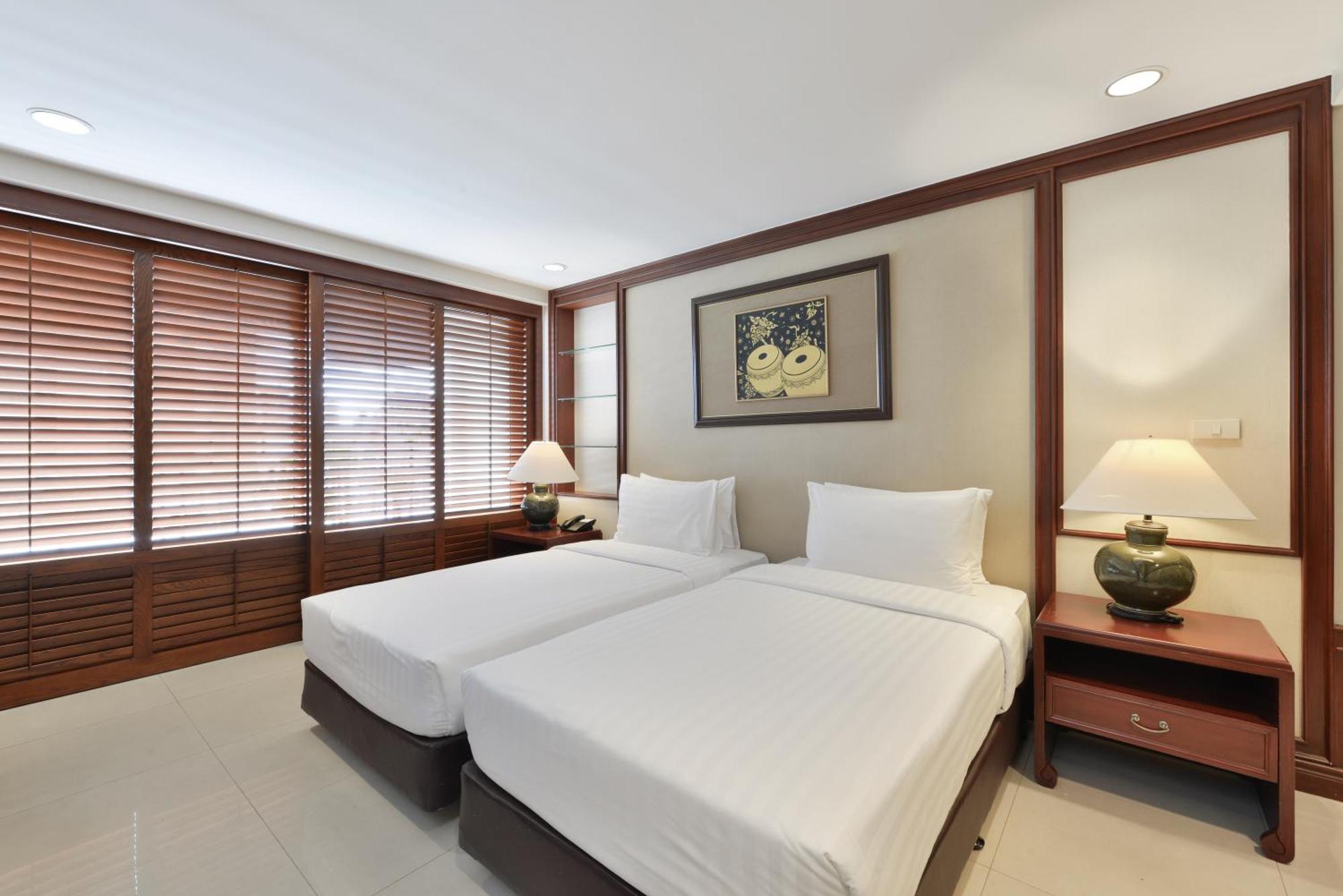 Centre Point Sukhumvit Thong-Lo Hotel Банкок Екстериор снимка