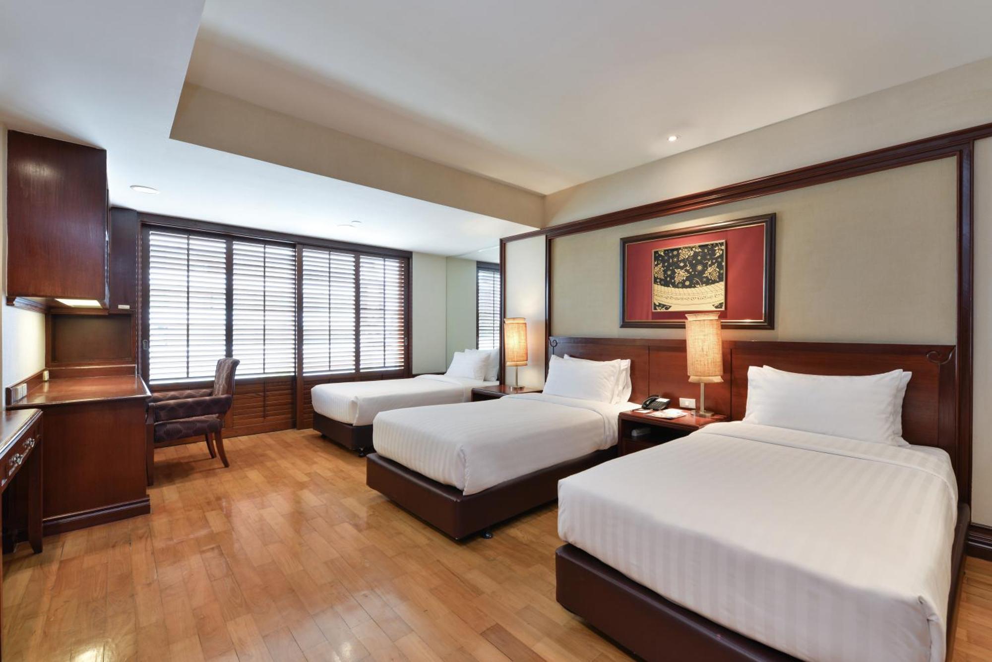 Centre Point Sukhumvit Thong-Lo Hotel Банкок Екстериор снимка