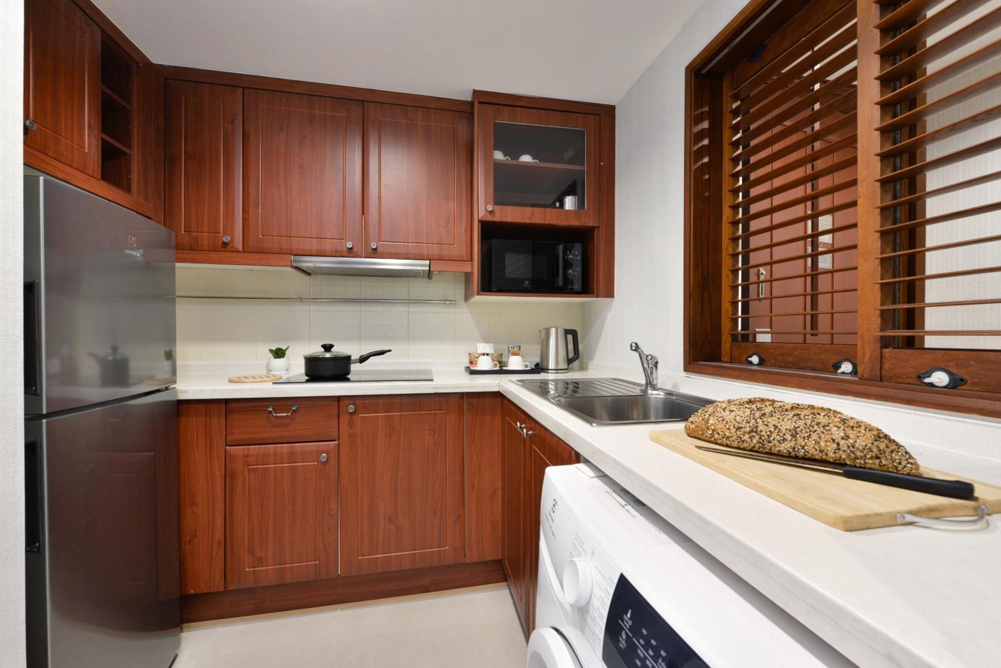 Centre Point Sukhumvit Thong-Lo Hotel Банкок Екстериор снимка