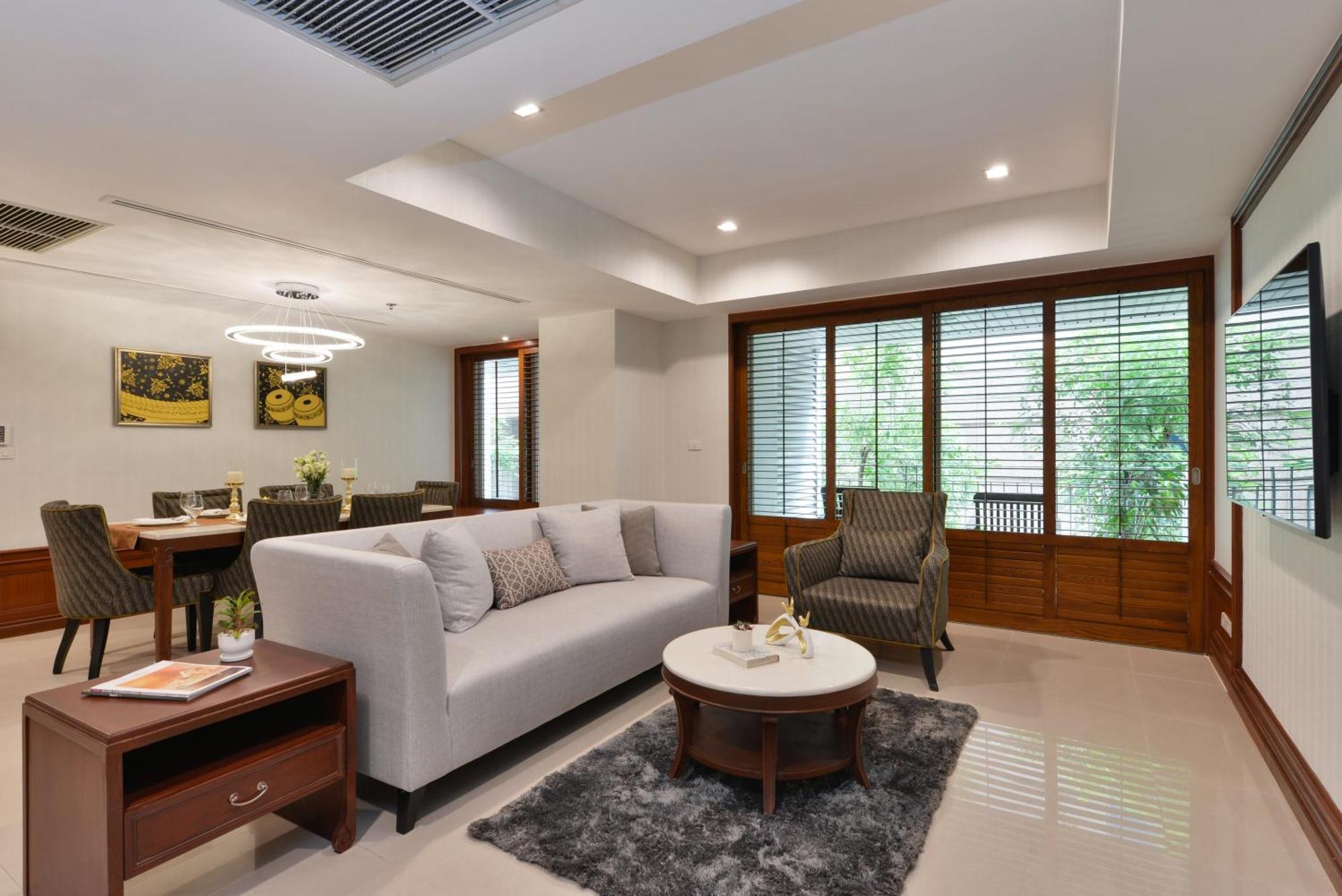 Centre Point Sukhumvit Thong-Lo Hotel Банкок Екстериор снимка
