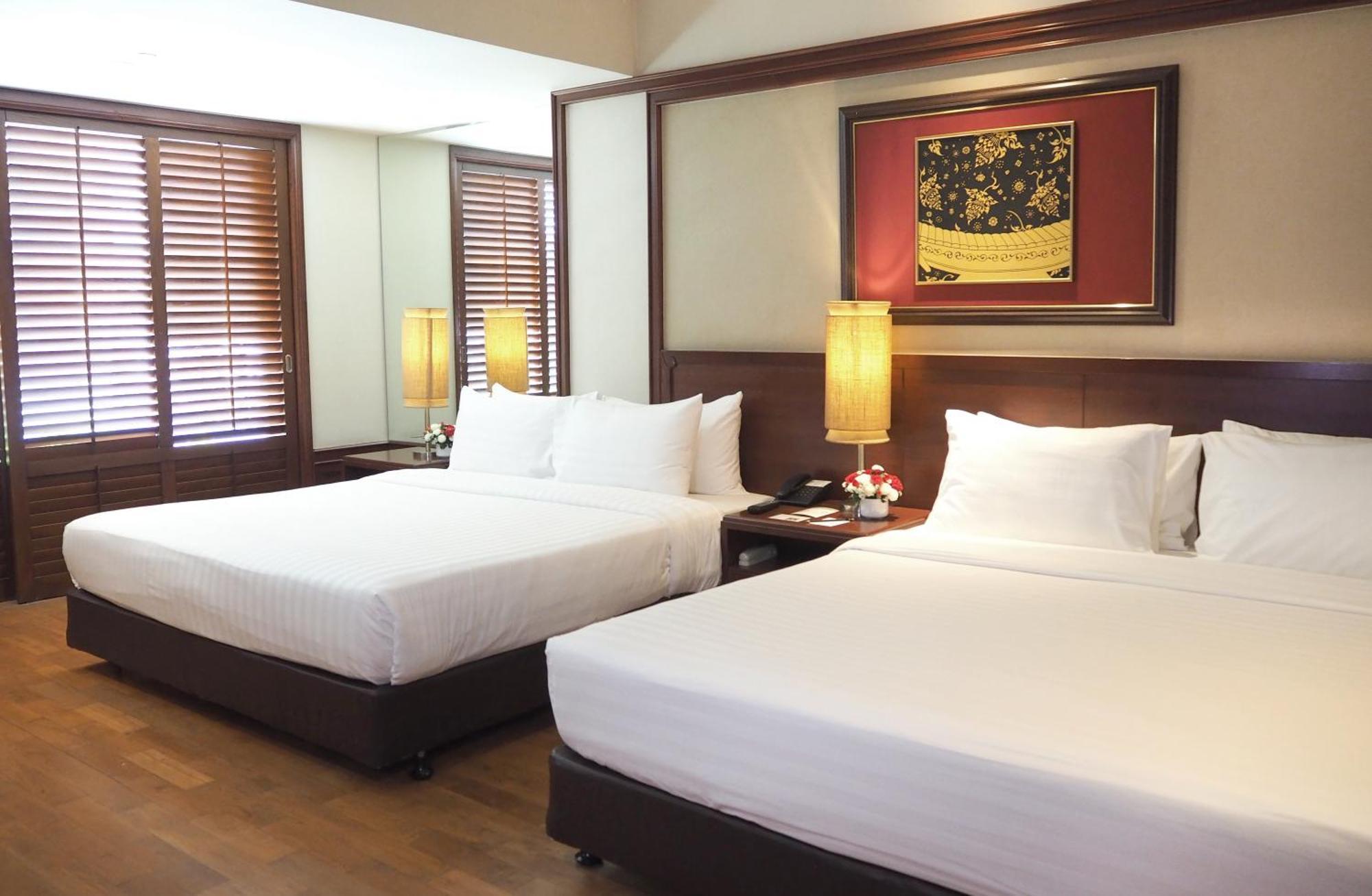 Centre Point Sukhumvit Thong-Lo Hotel Банкок Екстериор снимка