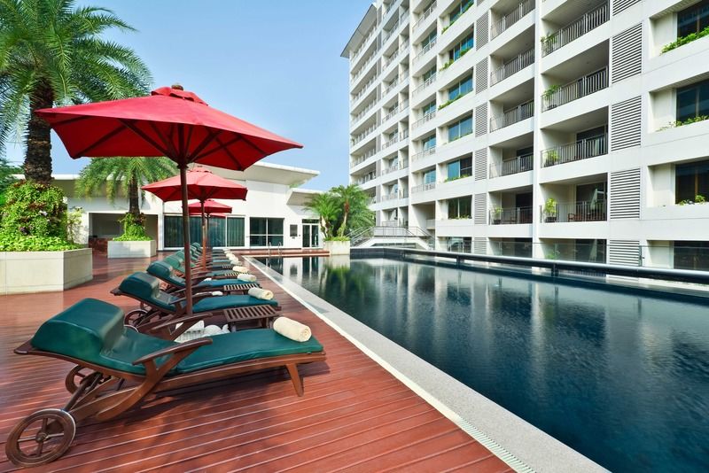 Centre Point Sukhumvit Thong-Lo Hotel Банкок Екстериор снимка